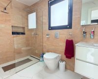 Reventa - Villa - Los Montesinos - La Herada