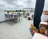 Reventa - Villa - Los Montesinos - La Herada
