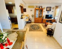 Reventa - Villa - Los Montesinos - La Herada