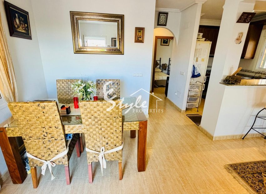 Reventa - Villa - Los Montesinos - La Herada
