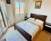 Reventa - Villa - Los Montesinos - La Herada