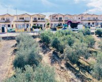 Reventa - Villa - Los Montesinos - La Herada