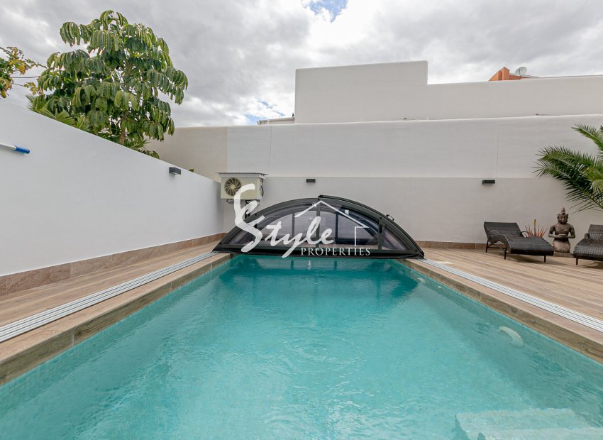 Reventa - Villa - Los Montesinos