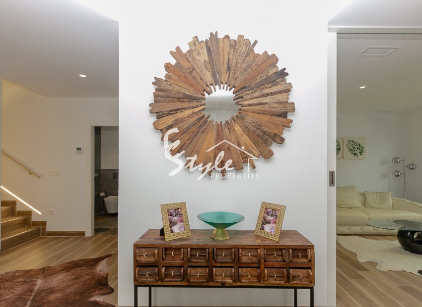 Reventa - Villa - Los Montesinos