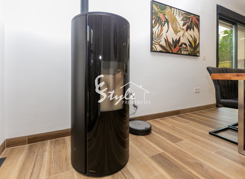 Reventa - Villa - Los Montesinos
