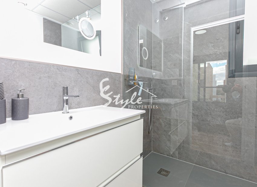Reventa - Villa - Los Montesinos