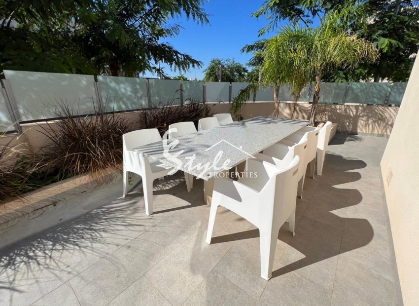 Reventa - Villa - Mil Palmeras