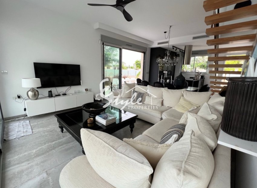 Reventa - Villa - Mil Palmeras