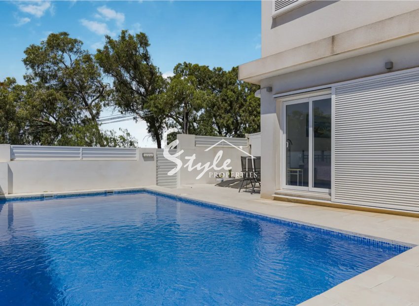 Reventa - Villa - Mil Palmeras