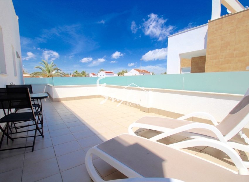 Reventa - Villa - Mil Palmeras