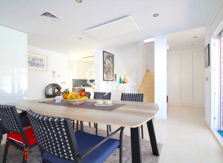 Reventa - Villa - Mil Palmeras