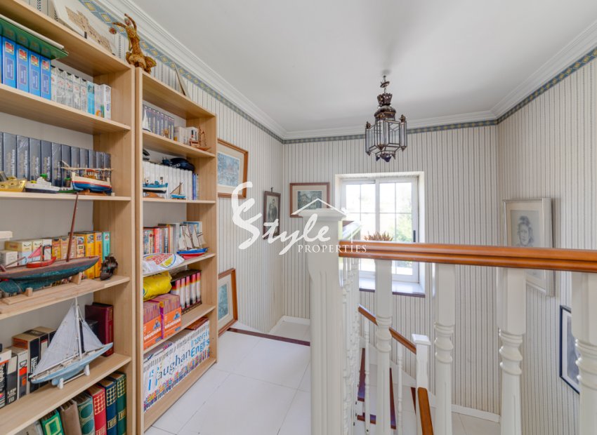 Reventa - Villa - Orihuela-Costa - ARCIPRESTE DE HITA-CMOR