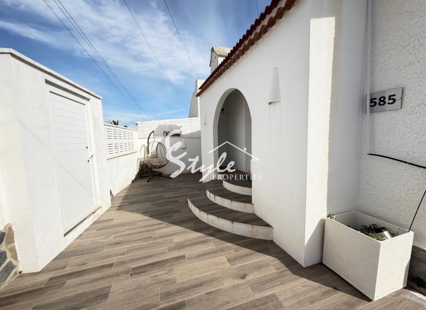 Reventa - Villa - Orihuela-Costa - Blue Lagoon