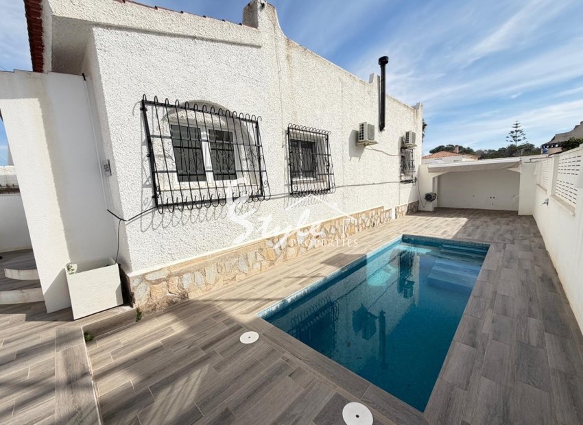 Reventa - Villa - Orihuela-Costa - Blue Lagoon