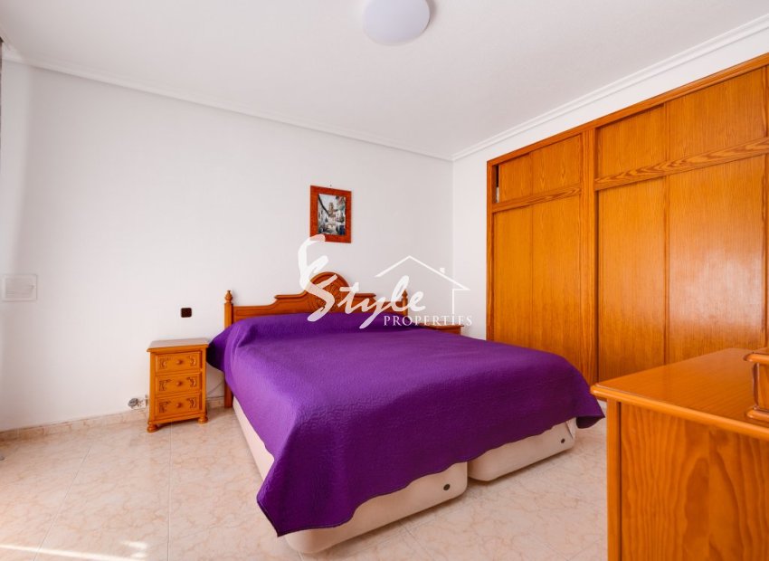 Reventa - Villa - Orihuela-Costa - calle Nicolas de  Bussi,22