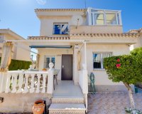 Reventa - Villa - Orihuela-Costa - calle Nicolas de  Bussi,22