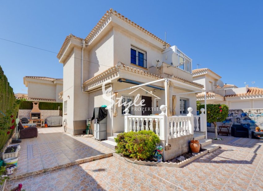 Reventa - Villa - Orihuela-Costa - calle Nicolas de  Bussi,22