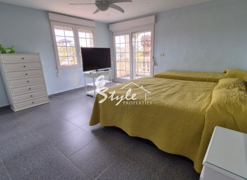 Reventa - Villa - Orihuela-Costa - Costa Blanca Sur