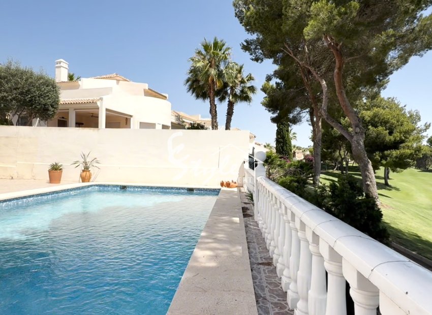 Reventa - Villa - Orihuela-Costa - Costa Blanca Sur