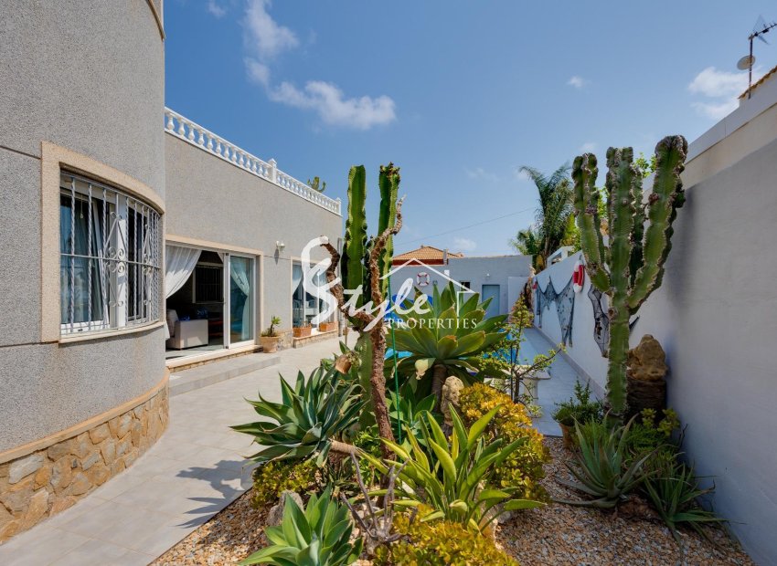 Reventa - Villa - Orihuela-Costa - La Regia