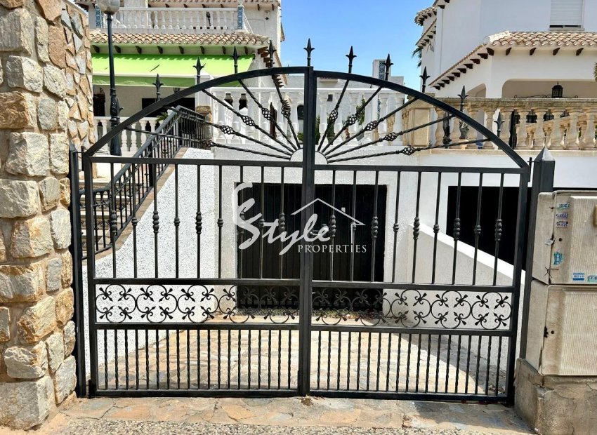 Reventa - Villa - Orihuela Costa  - La Zenia