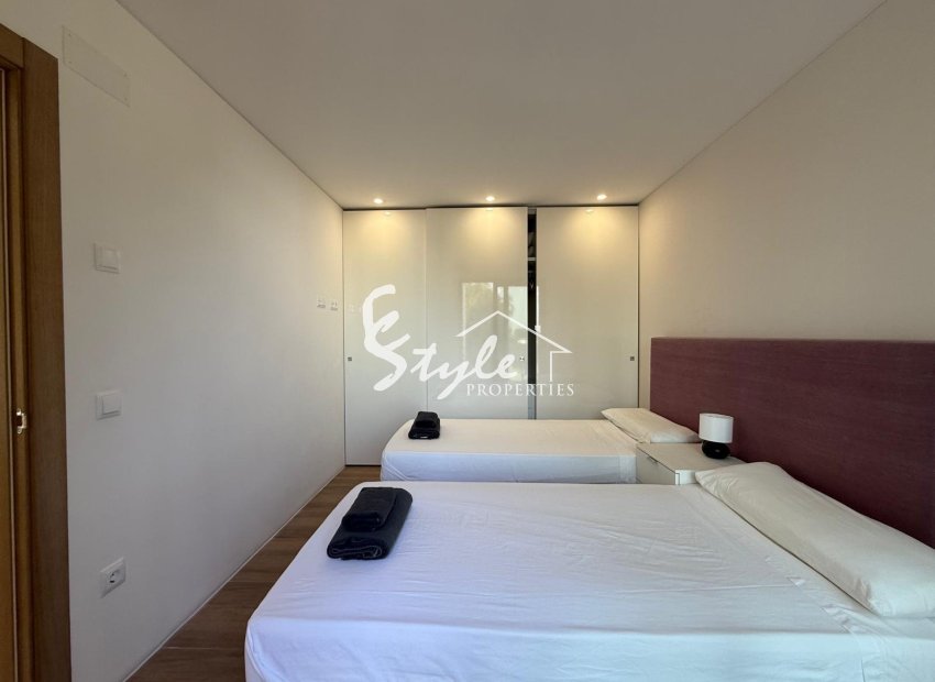 Reventa - Villa - Orihuela-Costa - Las Colinas Golf