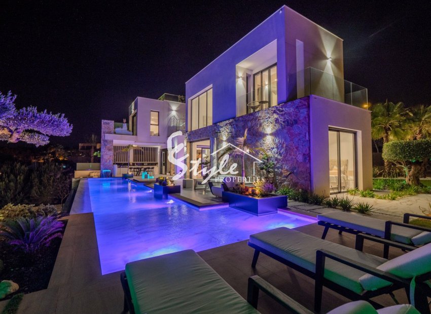 Reventa - Villa - Orihuela Costa  - Las Colinas Golf