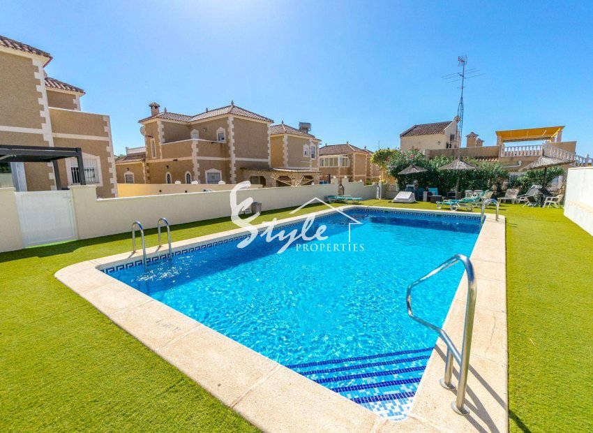 Reventa - Villa - Orihuela-Costa - Las Filipinas
