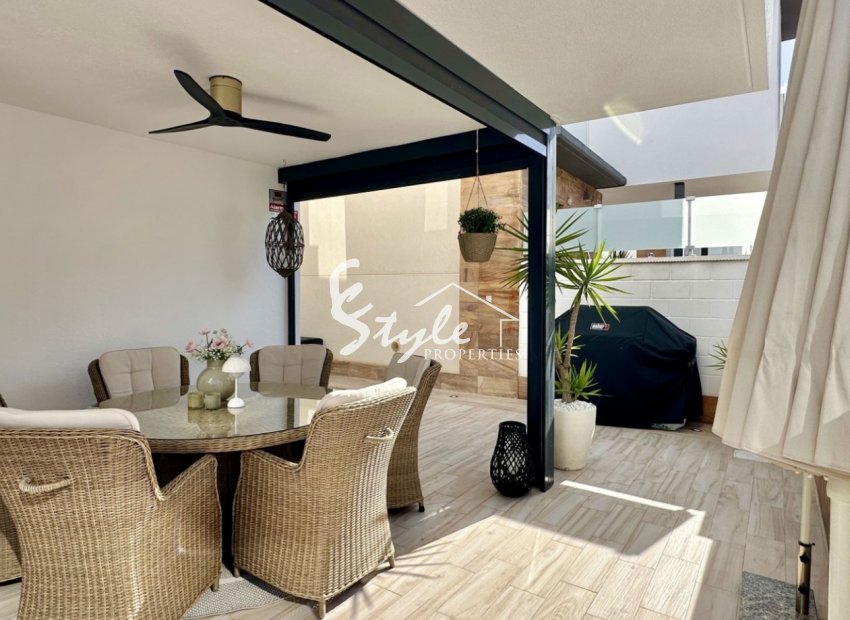 Reventa - Villa - Orihuela Costa  - Lomas de Cabo Roig