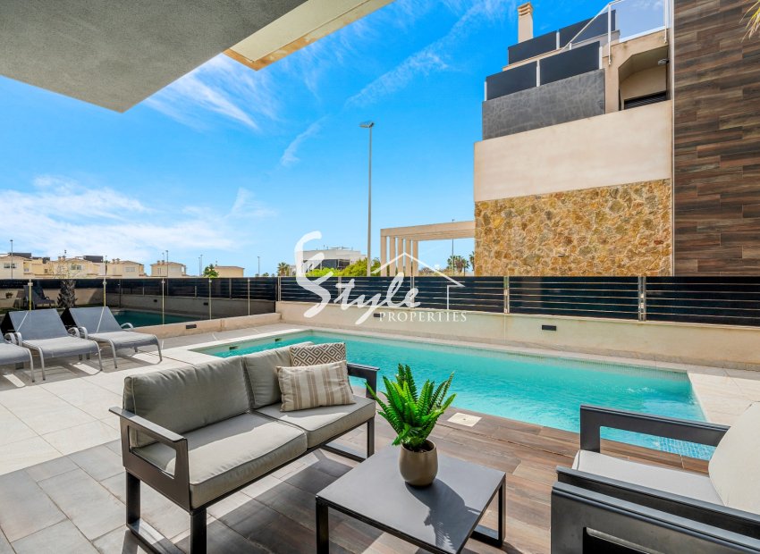 Reventa - Villa - Orihuela Costa  - Lomas de Cabo Roig