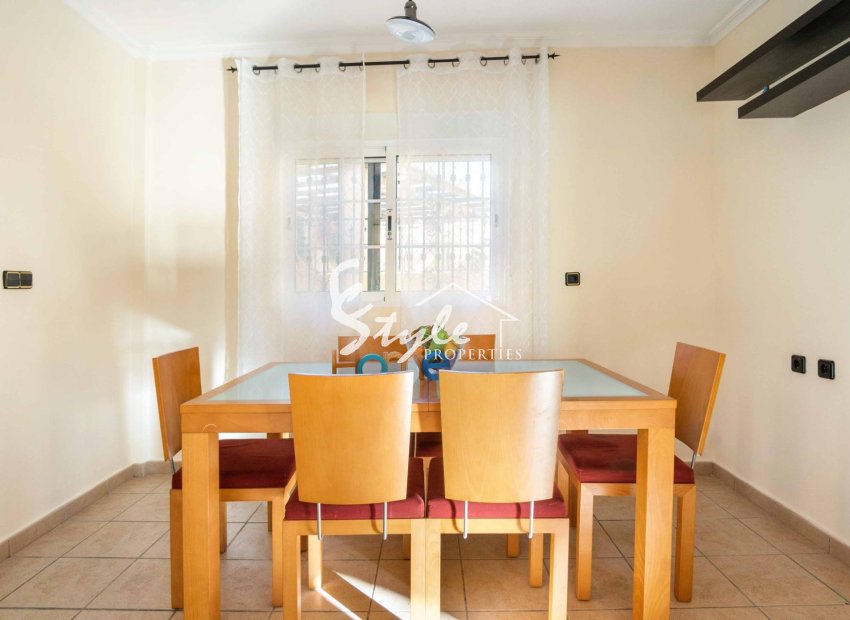 Reventa - Villa - Orihuela Costa  - Los Almendros-La Florida