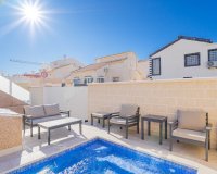 Reventa - Villa - Orihuela Costa  - Los Altos