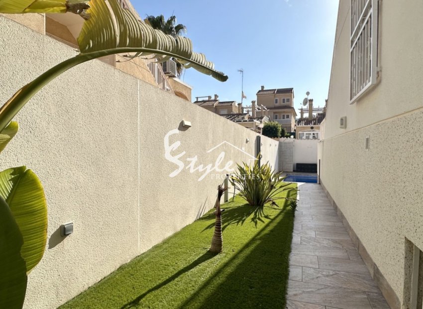 Reventa - Villa - Orihuela Costa  - Los Altos