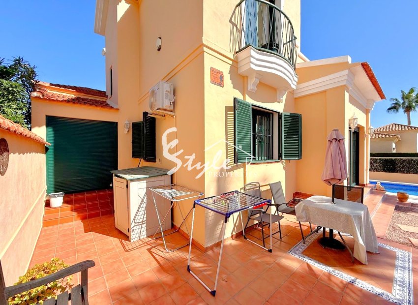 Reventa - Villa - Orihuela-Costa - Los Dolses