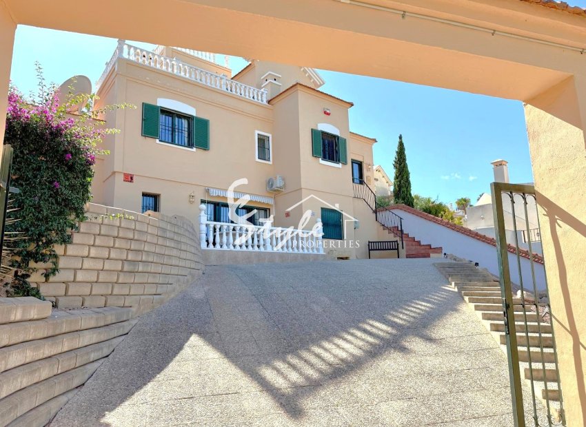 Reventa - Villa - Orihuela-Costa - Los Dolses
