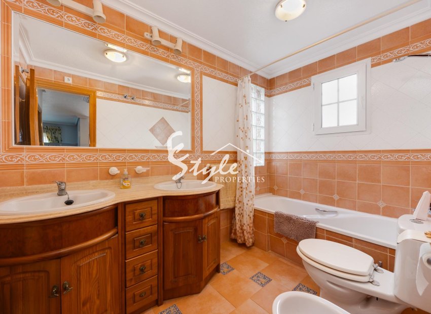 Reventa - Villa - Orihuela-Costa - Los Dolses