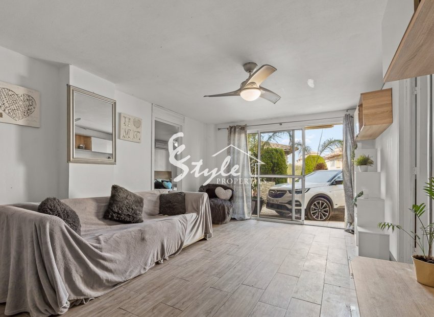 Reventa - Villa - Orihuela Costa  - Playa Flamenca