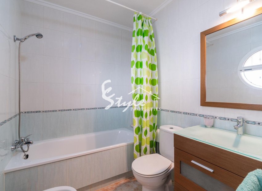 Reventa - Villa - Orihuela Costa  - Playa Flamenca