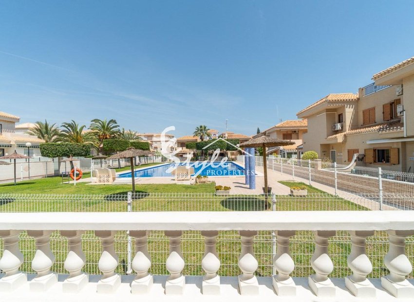 Reventa - Villa - Orihuela-Costa - Playa Flamenca