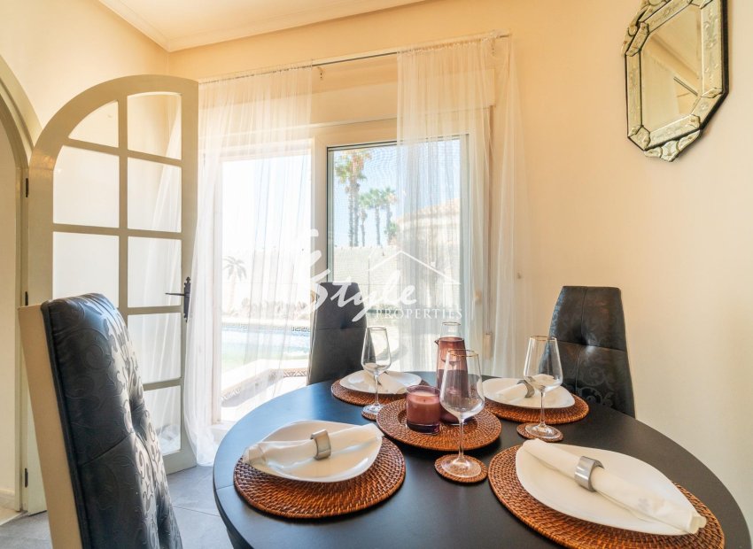 Reventa - Villa - Orihuela-Costa - Playa Flamenca