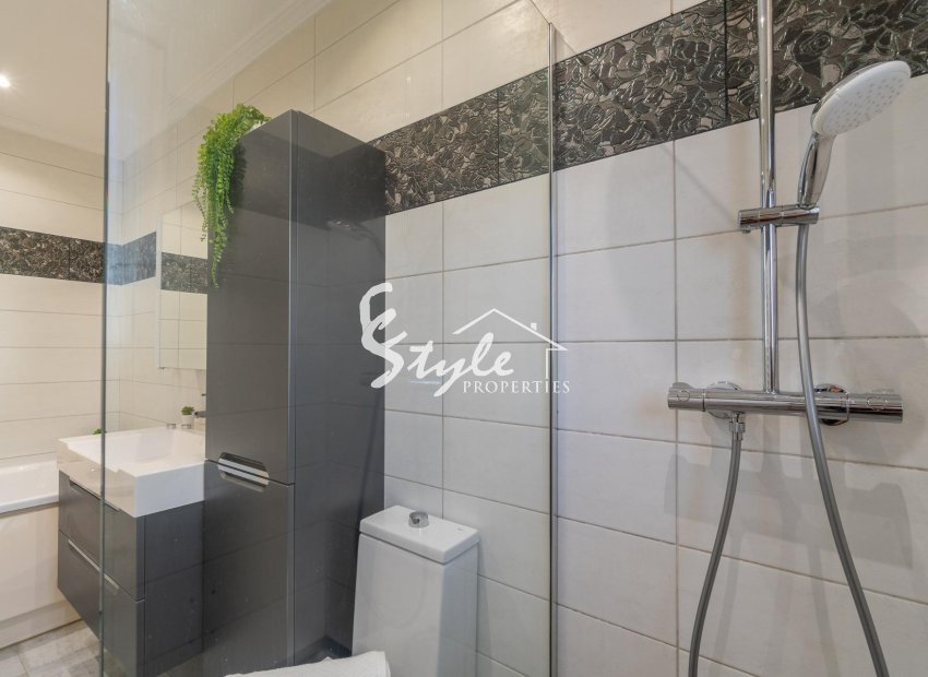 Reventa - Villa - Orihuela-Costa - Playa Flamenca