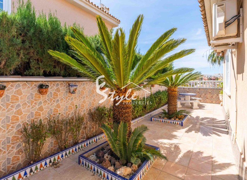 Reventa - Villa - Orihuela Costa  - Punta Prima