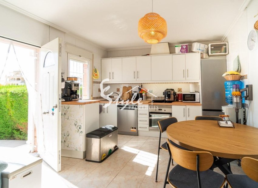 Reventa - Villa - Orihuela-Costa - Punta Prima