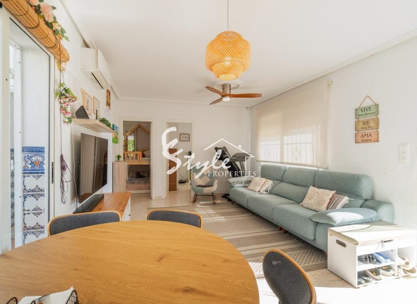 Reventa - Villa - Orihuela-Costa - Punta Prima
