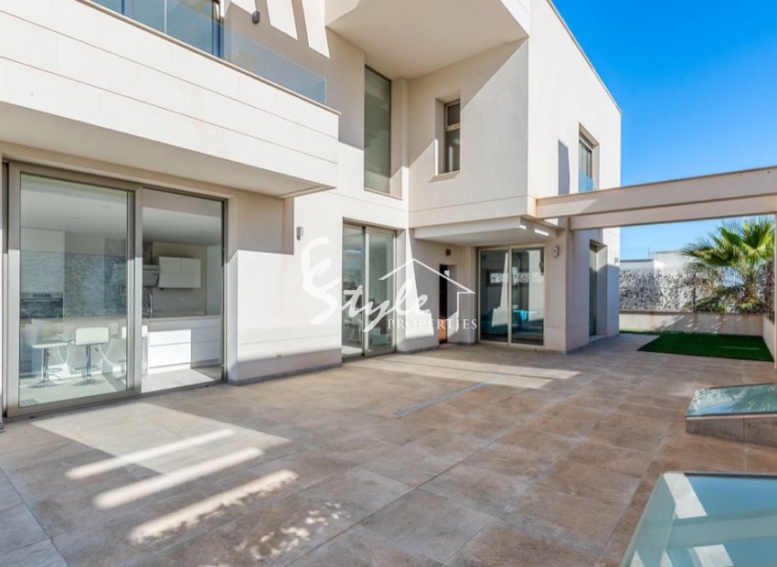 Reventa - Villa - Orihuela Costa  - Villamartin