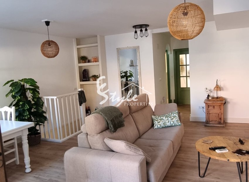 Reventa - Villa - Orihuela Costa  - Villamartin