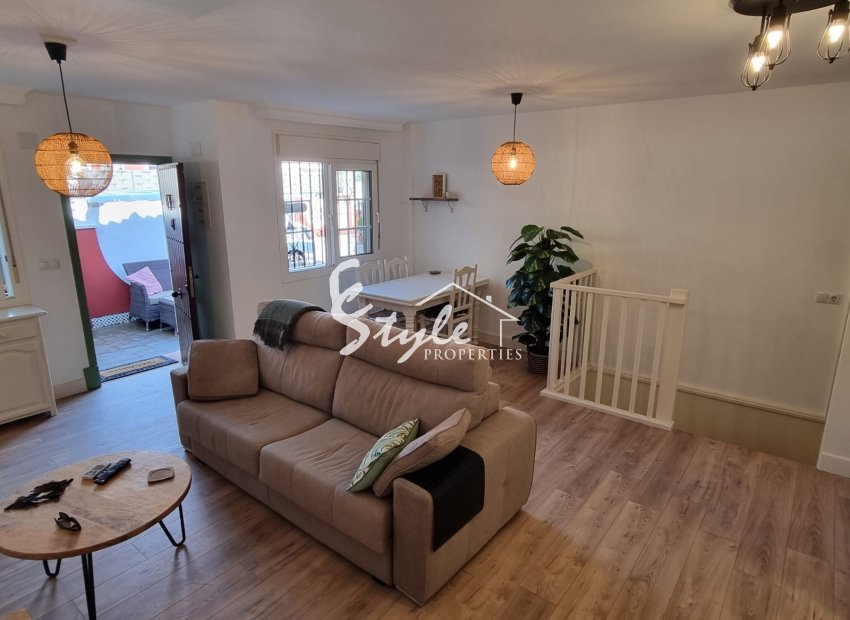 Reventa - Villa - Orihuela Costa  - Villamartin