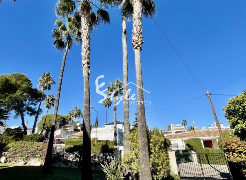 Reventa - Villa - Orihuela Costa  - Villamartin