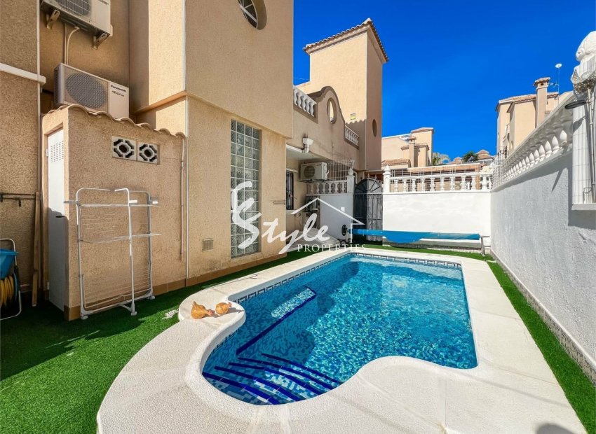 Reventa - Villa - Orihuela-Costa - Villamartin