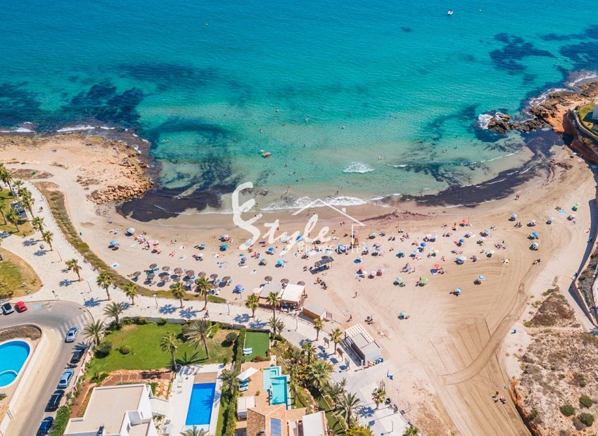 Reventa - Villa - Playa Flamenca - Sportcentre